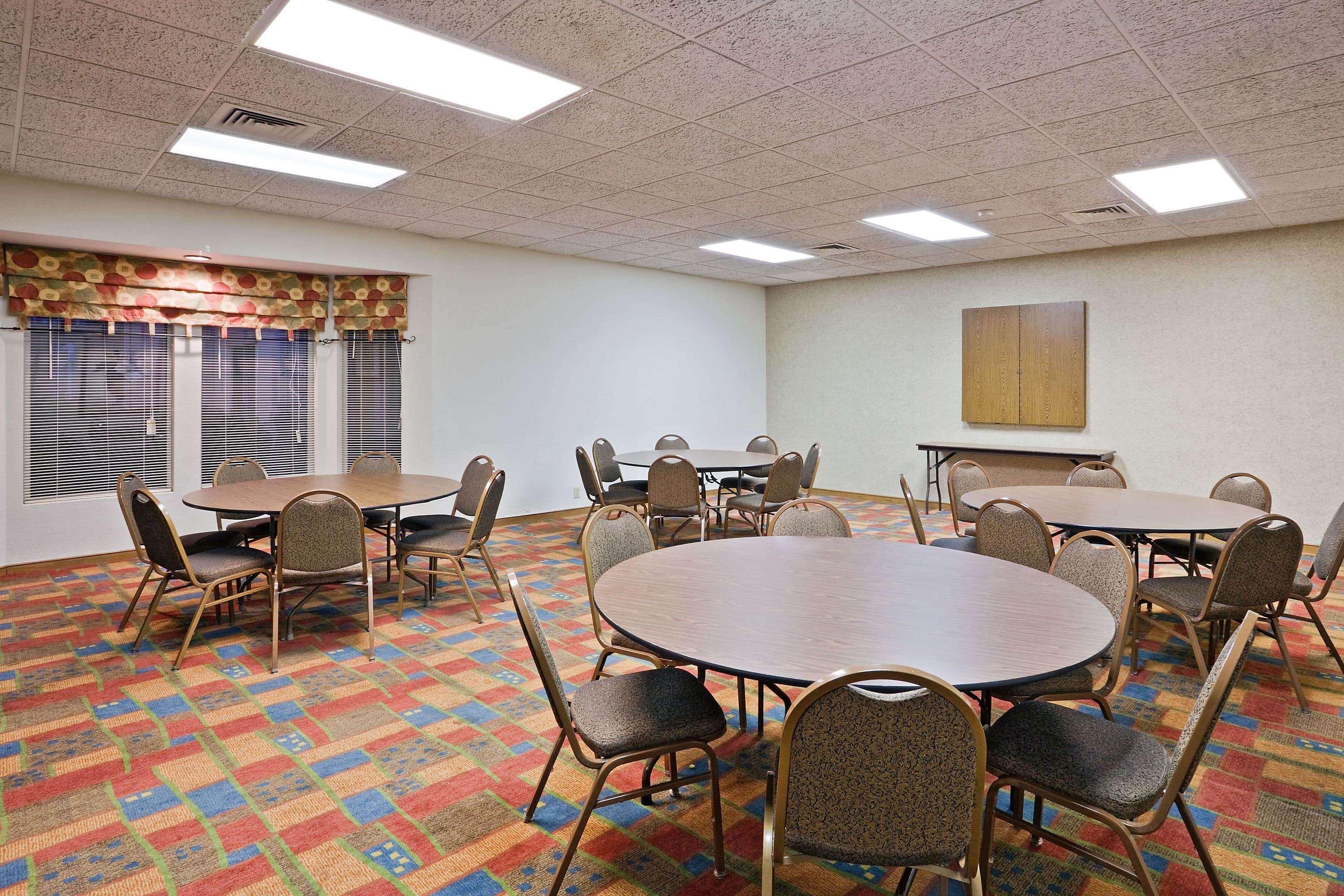 La Quinta By Wyndham Overland Park Ngoại thất bức ảnh