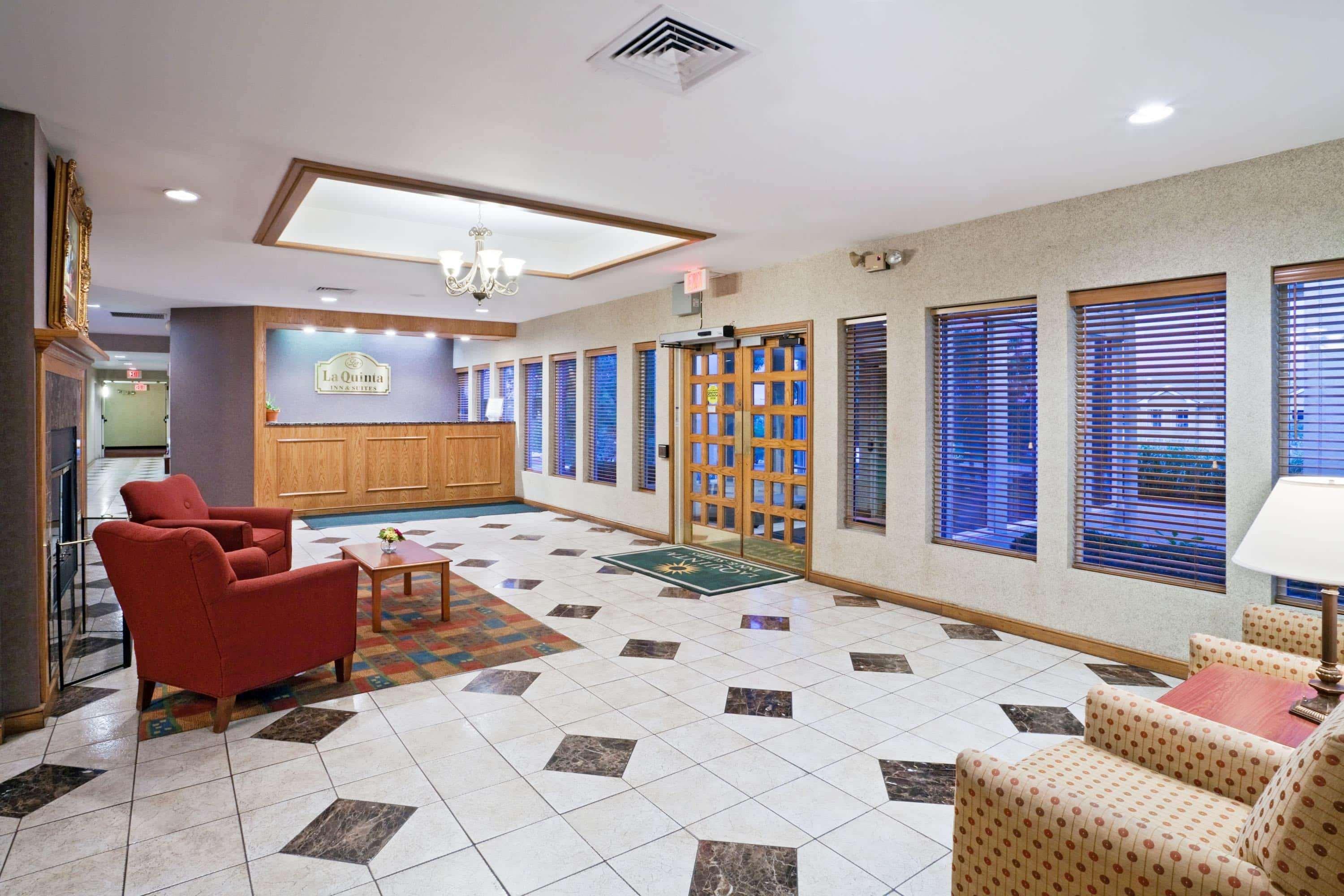 La Quinta By Wyndham Overland Park Ngoại thất bức ảnh